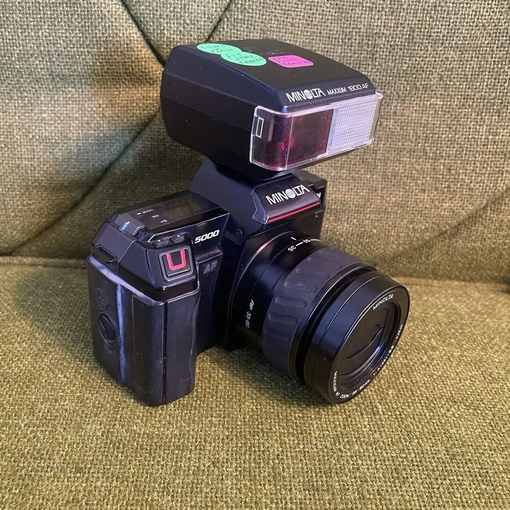 Vintage 1986 Minolta Maxxum 5000 AF SLR 35mm Film Camera - Maxxum 46mm Lens
